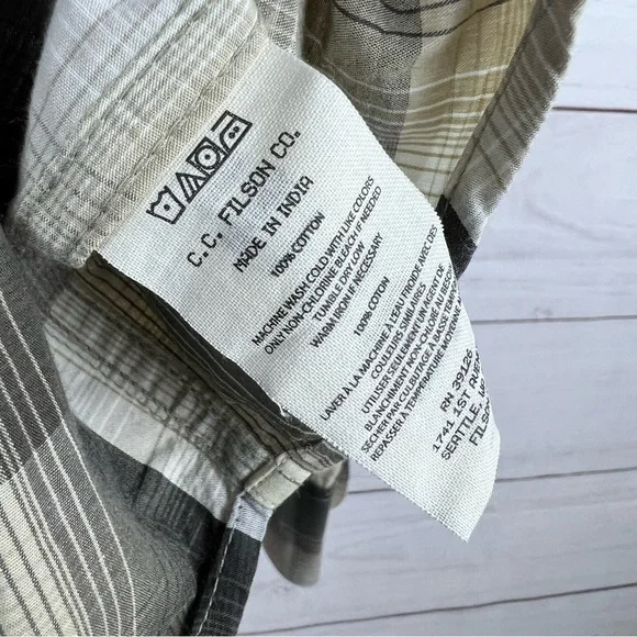 Filson Plaid Shirt Large